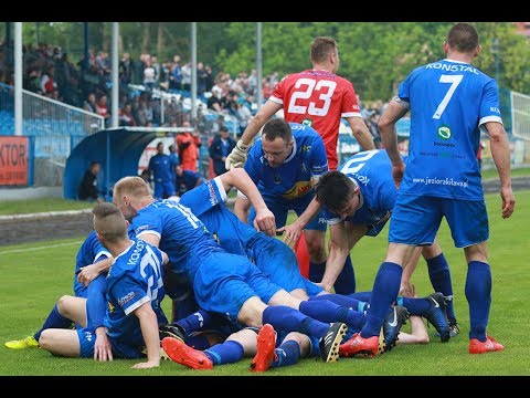 Mateusz Liedtke doprowadza do wyrównania w meczu z MKS Korsze 2:1 (1:1)