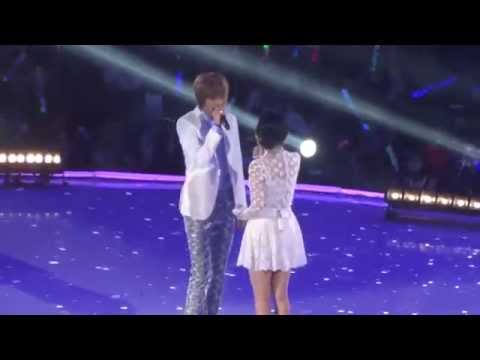 140809 - IU - Friday ft. Niel (Teen Top) @ M! Countdown KCON 2014