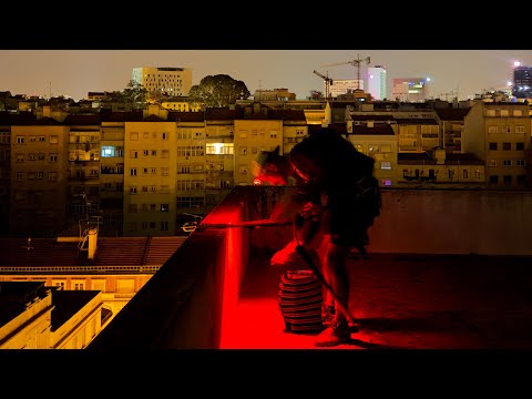 Graffiti Mission 91 - Rappel on 6 Story Building in the Heart of Lisboa