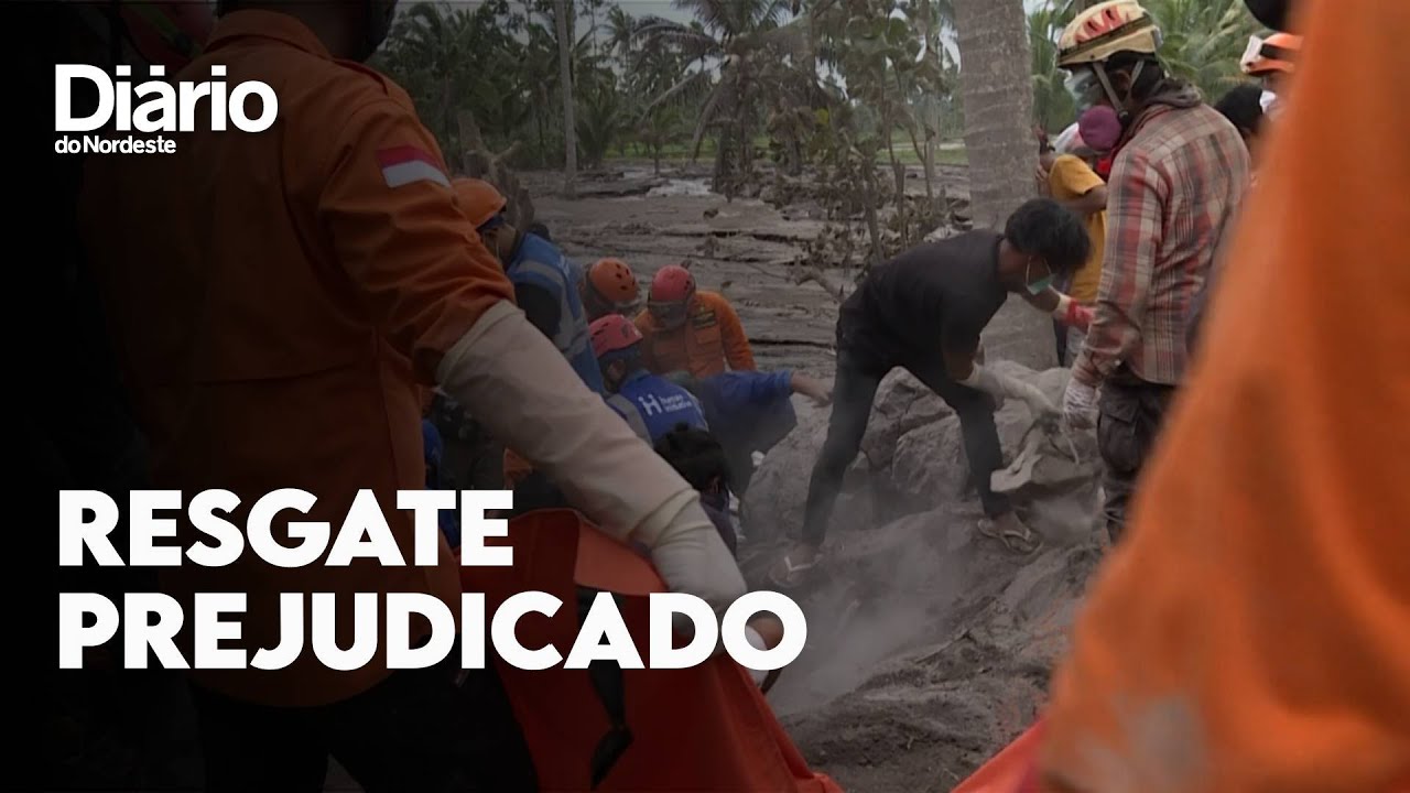 Imagem da notícia: Atividade de vulcão Semeru dificulta resgate, na Indonésia