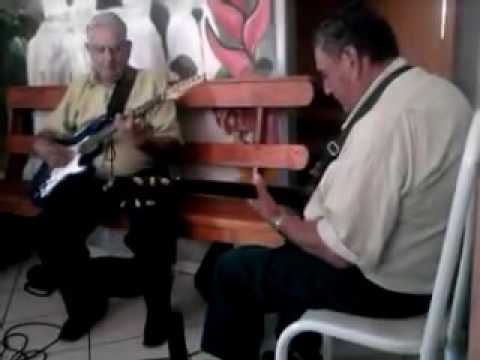 Irmão jorge vitalino e irmão Elias, asolando hino