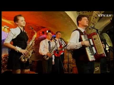 Tēva nams-Es mīlu Latviju savu (A.Jasjukevičs/A.Tomsone)