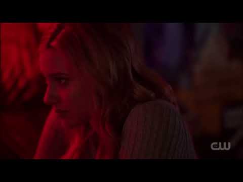 Riverdale 6x06 Archie show Betty strength at White worm. When Cheryl meets Posed Britta (Abigail)