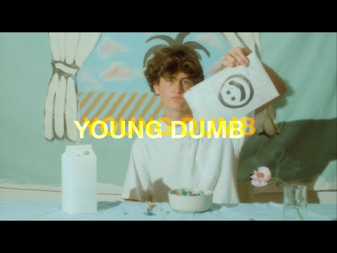 Arden Jones - young dumb (Lyric Video)