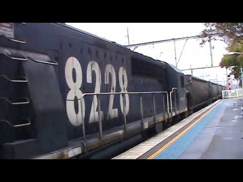 8202 C506 8221 8228 on Freight