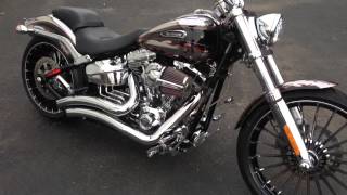 2014 CVO Breakout Molten Silver Vance & Hines Big Radius chrome 2 into 2