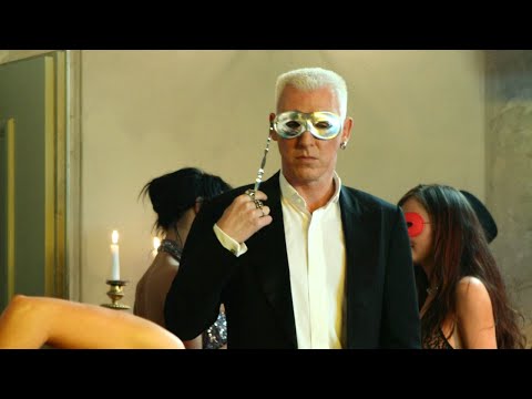 Scooter vs The KLF - Behind the Cow Extended (What Time is Love v1a)