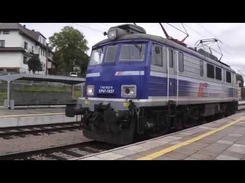 Podstawienie składu TLK "MALINOWSKI" z EP07-1037 na czele, manewry i odjazd.