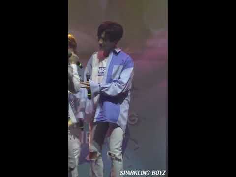 180428 RBW BOYZ 시온(+건희) 섹시댄스 신고식 (데뷔하겠습니다 Sparkling Piece)