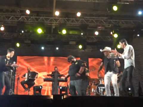 Zebrão: Samba no pé... Gravação do DVD de Pedro Paulo e Matheus - Assim vc Mata o Papai - Set 12