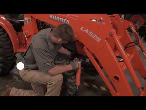 Chassis & Loader Lubrication &ndash; L3301 & L3901 Tractors