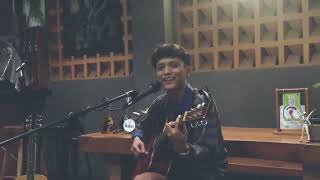 Download lagu Stand Here Alone - Wanita Masih Banyak (Cover by: @bayhaqieee_) mp3