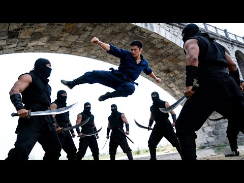 鄉下小夥被眾人欺負，下秒得到大師真傳秒虐眾人 🔥 功夫 | Kung Fu