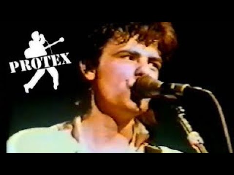 Protex - Don't Ring Me Up live 1980 at the Hurrah Club New York.