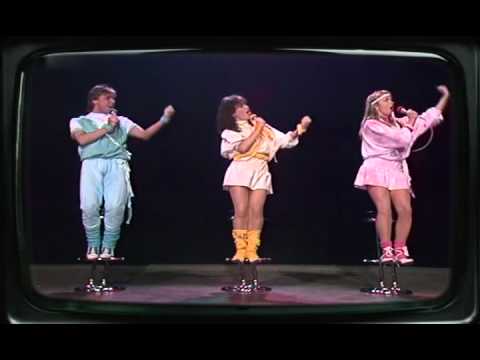 Sweet Dreams - I'm never giving up 1983