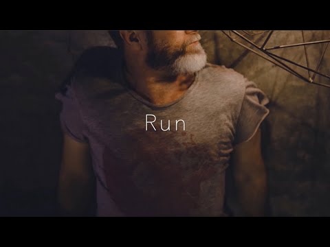 Glen Alfred  -  Run  (Official Lyric Video)