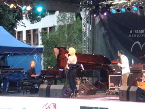 Camelia Todorova at Bansko Jazz 2009 3