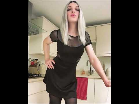 Crossdresser In Nylons