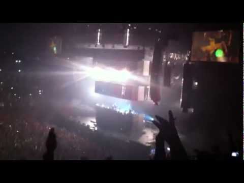 Swedish House Mafia #One Last Tour Paris - We Come  We Rave We Love + Greyhound