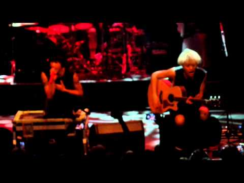 One Ok Rock - Deeper Deeper + Wherever You Are [Berlin 08.12.14 Fancam]