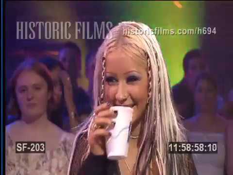 CD:UK INTERVIEW - CHRISTINA AGUILERA TALKS ABOUT COLLABORATION WITH REDMAN - 2002