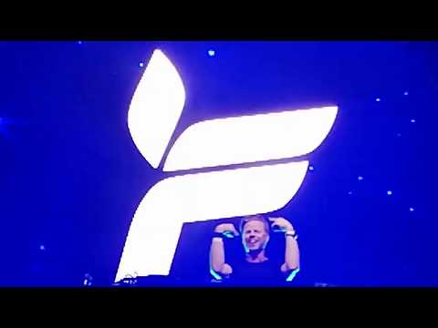 Ferry Corsten pres. System F - Out of the Blue (Live at A State of Trance 900, México City)