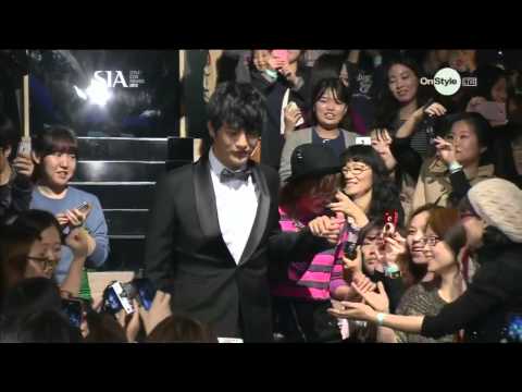 SIA 2012 : Style Icon Awards 2012 - 서인국, 정은지의 수상하라 2012!