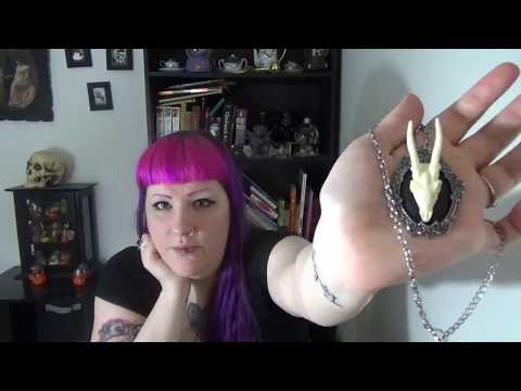 GhoulishGirls/Restyle Necklace - Review