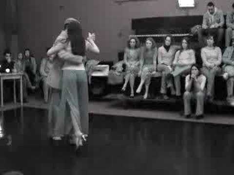  Mariana Dragone  and  Tate Di Chiazza  are  dancing  to  the  tango  "  Prohibido  "