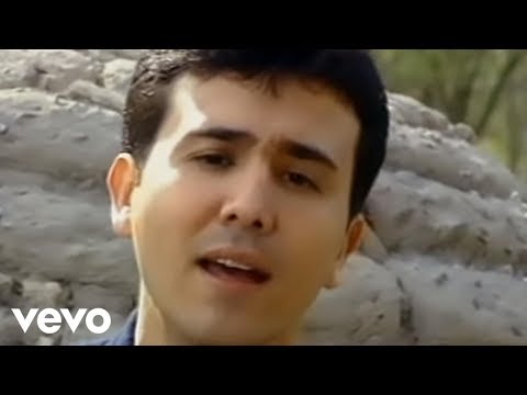 Vengo A Pedir Tu Mano video