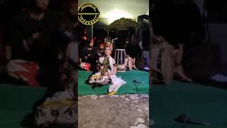 Download lagu GANDRUNG BANYUWANGI CILIK LAILY SUCI FEAT RYAN KENDANG SUMBERWANGI- COVER GANDRUNG-LAGU BANYUWANGIAN mp3