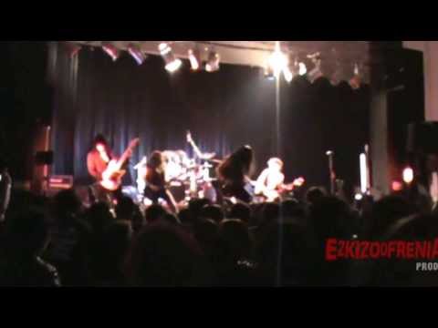 Voltax-Love Is Hell (With Jackie Slaughter from Skull Fist) Live 21/07/13