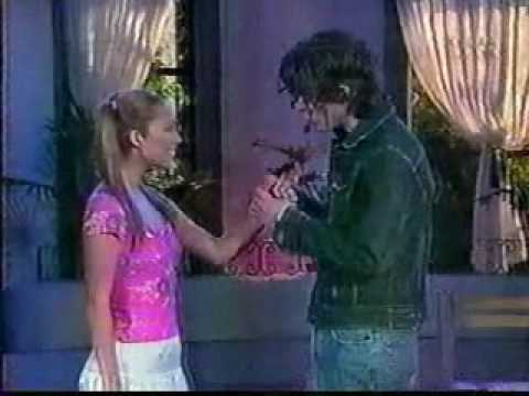 Anahí & Kuno cantan Juntos (Version Remix)