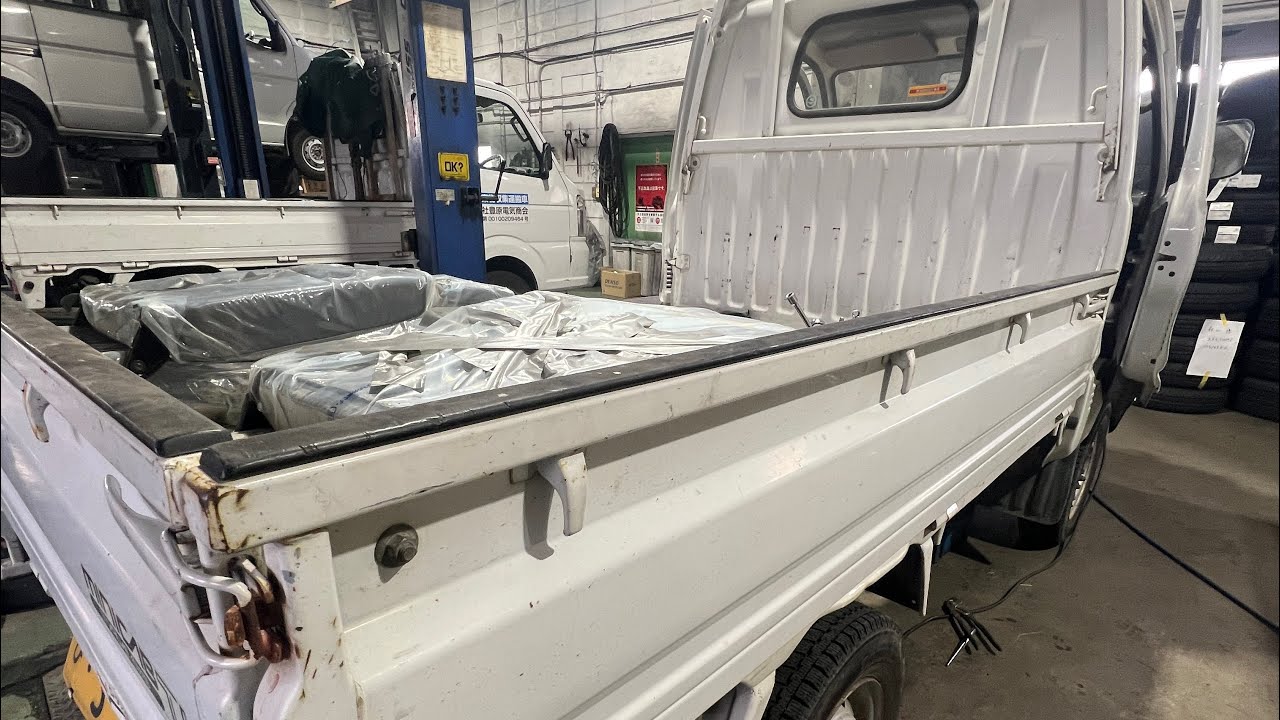 三菱ミニキャブ君のキャブレターが！