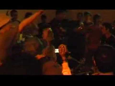 STRAIGHT ANSWER - Bangkit Melawan atau Tunduk Ditindas - Live in Jakarta (2007) #Rawcam