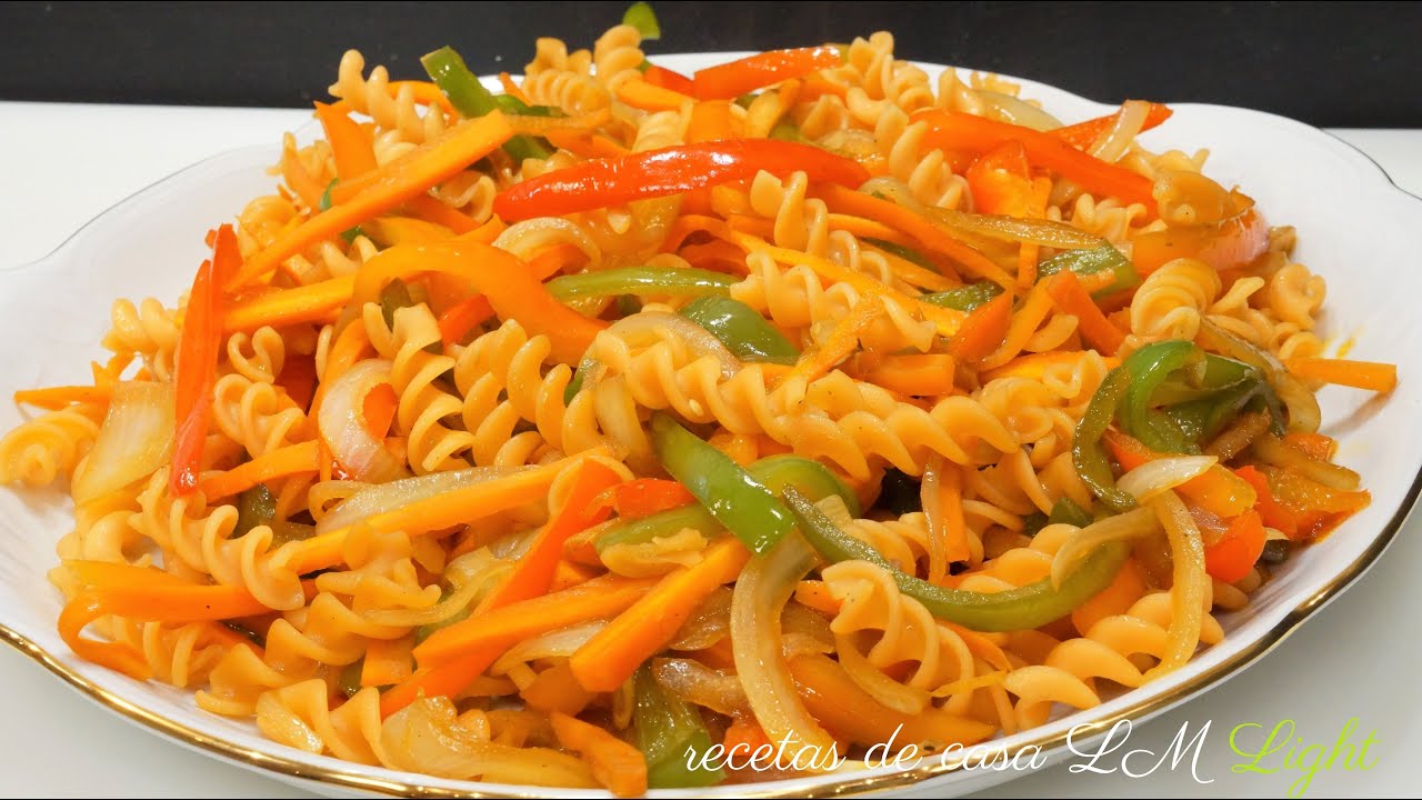 SALTEADO ESTILO CHINO  DE PASTA DE LENTEJA ROJA RECETA VEGANA RECETA LIGHT