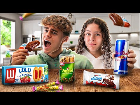 DO WE RE-TASTE FOODS WE HATE?! (My sister doesn't like anything...)