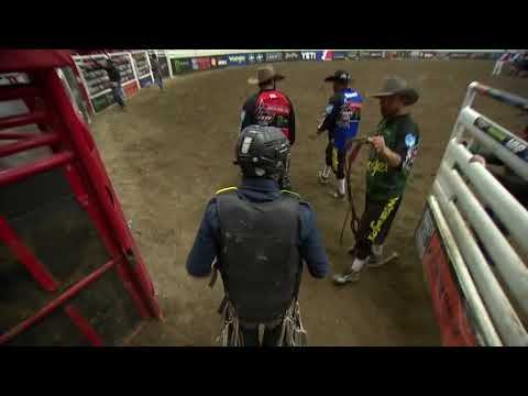 Jake Gardner vs. Stuntman Hank (PBR)