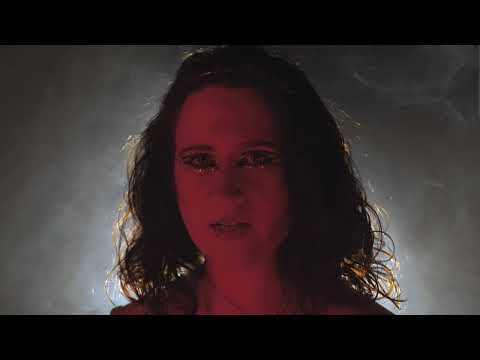 Chiara Nikita – Petrolio (Official Video)