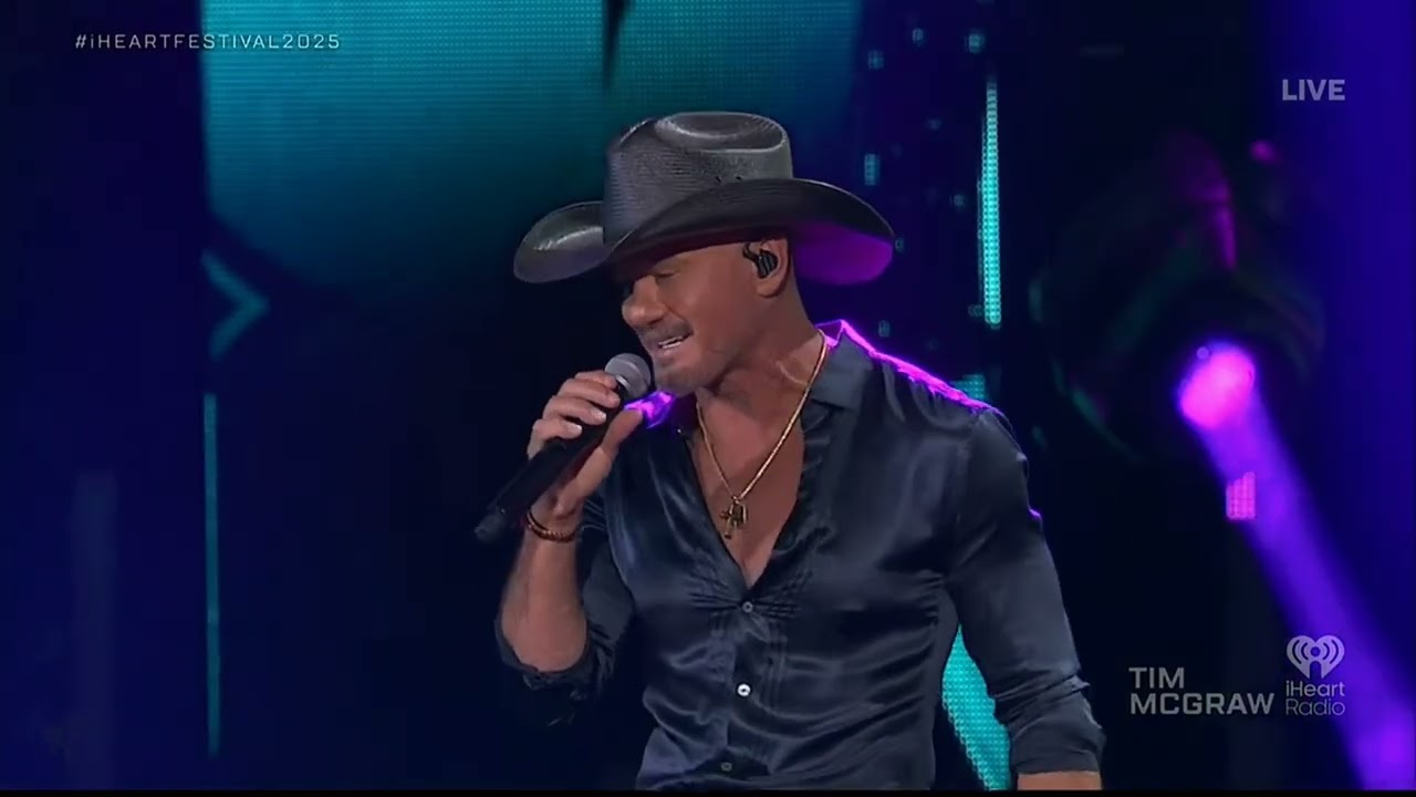 Tim Mcgraw Performs Paper Umbrellas at The IHeartRadio Music Festival 2025