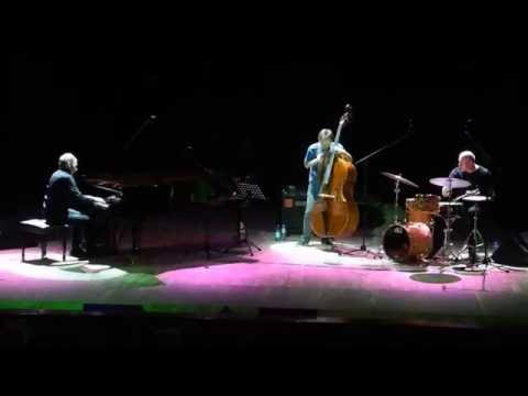 Artur Dutkiewicz Trio - Prana - live in Krasnoyarsk, 2016-06-21