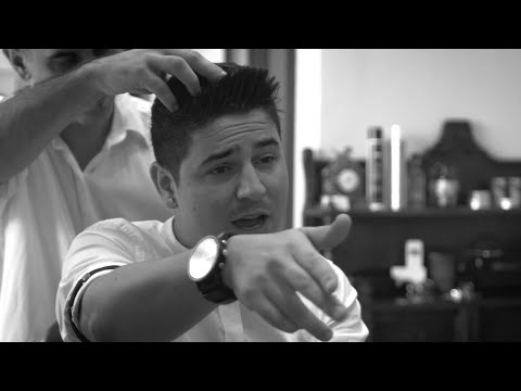 MR. VERTICAL - ΧΑΜΟΓΕΛΑ ΜΑΔΑΦΑΚΑ (OFFICIAL VIDEO CLIP 2017)