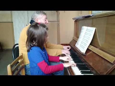 Марианна Лемешкина, 7 лет. На уроке джаза. М.Шмитц. Ансамбль №20.