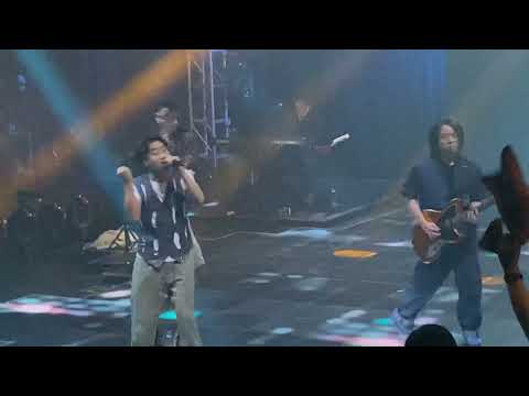 Supper Moment Everything in the box 12242021 靈感床