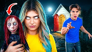 COMPRÉ una MUÑECA MALDITA y PASÉ la NOCHE con ELLA!!💀