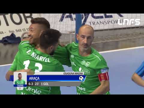 Gol Araça (6-3) en el Osasuna Magna - Santiago Futsal. 1J