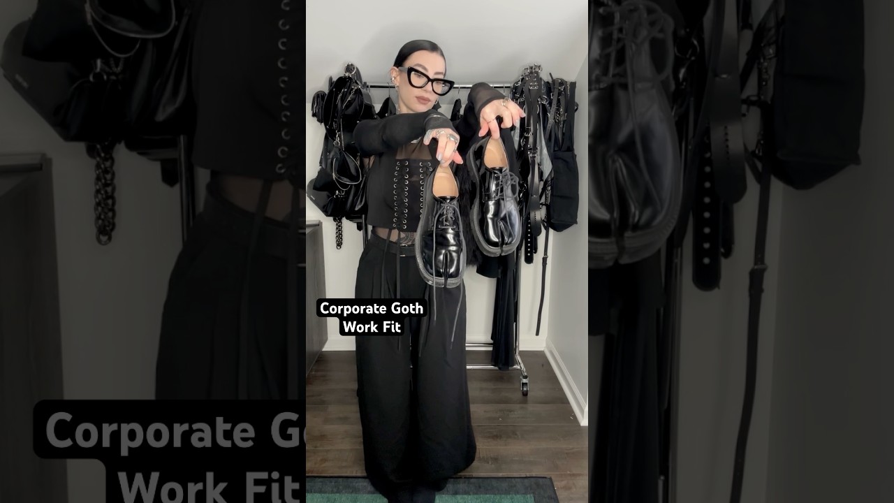 BOSS GOTH 🖤 What I wore to work #corporategoth