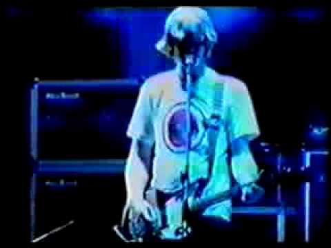 Sonic Youth - Theresa's Sound World - live Portugal 1993