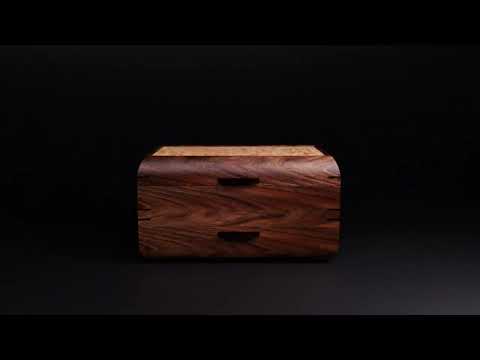 Mikutowski Woodworking Sophisticated Jewelry Chest (Large Jewelry Box with Drawer)