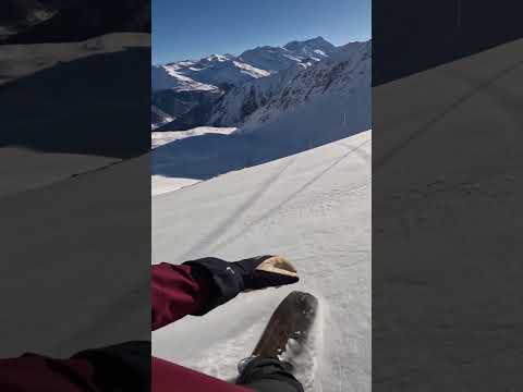Epic first tracks on Jones Flagship in Grimentz